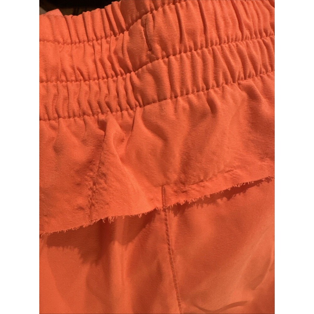Athleta Mesh Racer Run Mid Rise 4” Shorts Pull On Running in Orange XS FLAWS - Picture 4 of 10